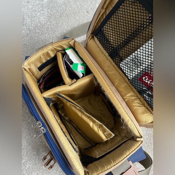 NIKON F60 AF NIKKOR 35-80mm MINT CONDITION EVERYTHING INCLUDED - Picture 11 of 16